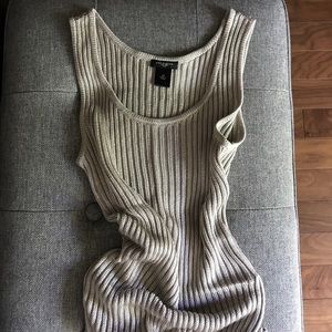 Priced to sell⬇️ Ann Taylor slinky knit tank